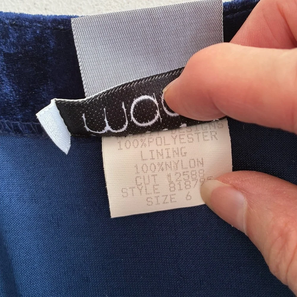 Vintage 90’s Rabbit Rabbit Rabbit Velvet and Pleated Navy Dress - Picture 5 of 11